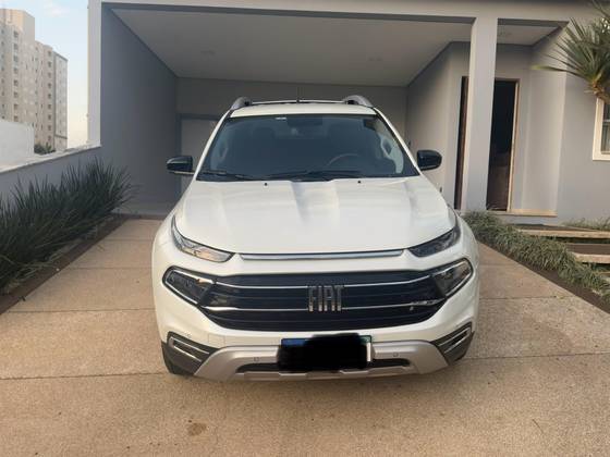 FIAT TORO 2.0 16V TURBO DIESEL VOLCANO 4WD AT9